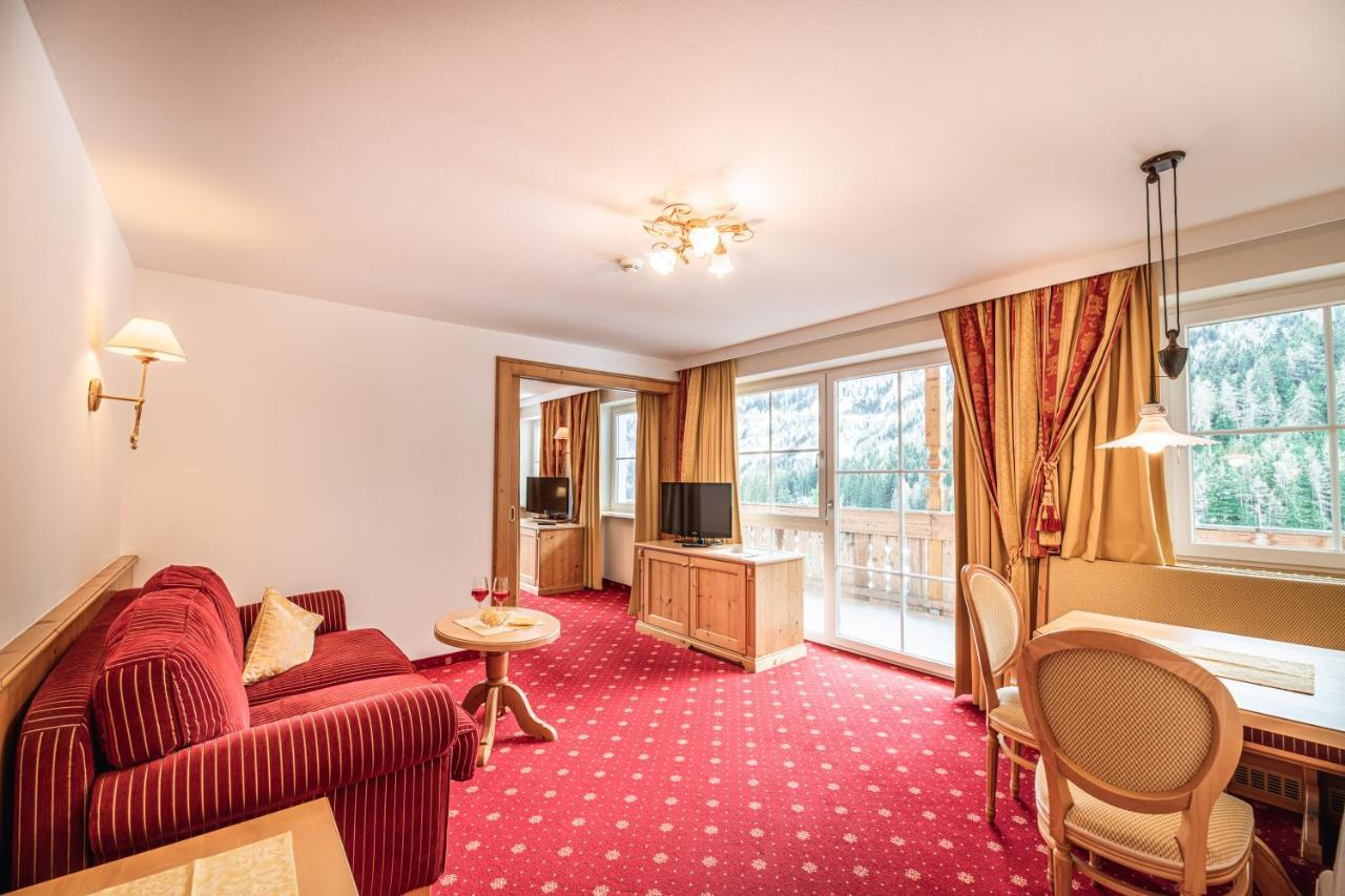 Hotel Scherlin Ortisei Exterior photo