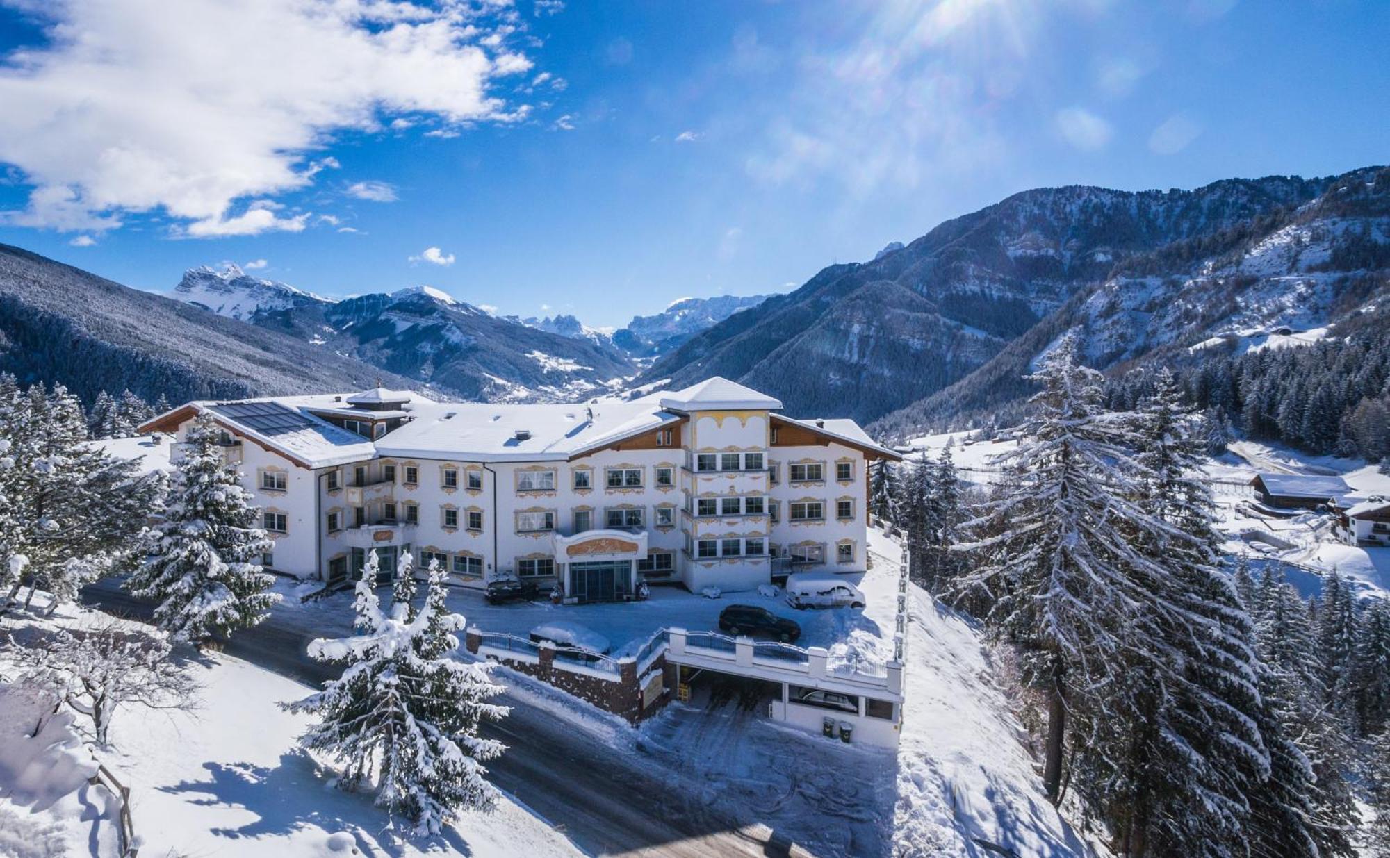 Hotel Scherlin Ortisei Exterior photo